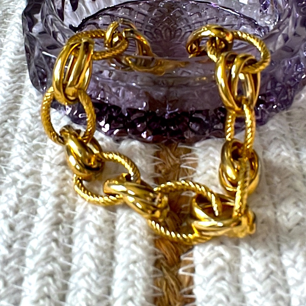Gold Women Chunky Bracelet